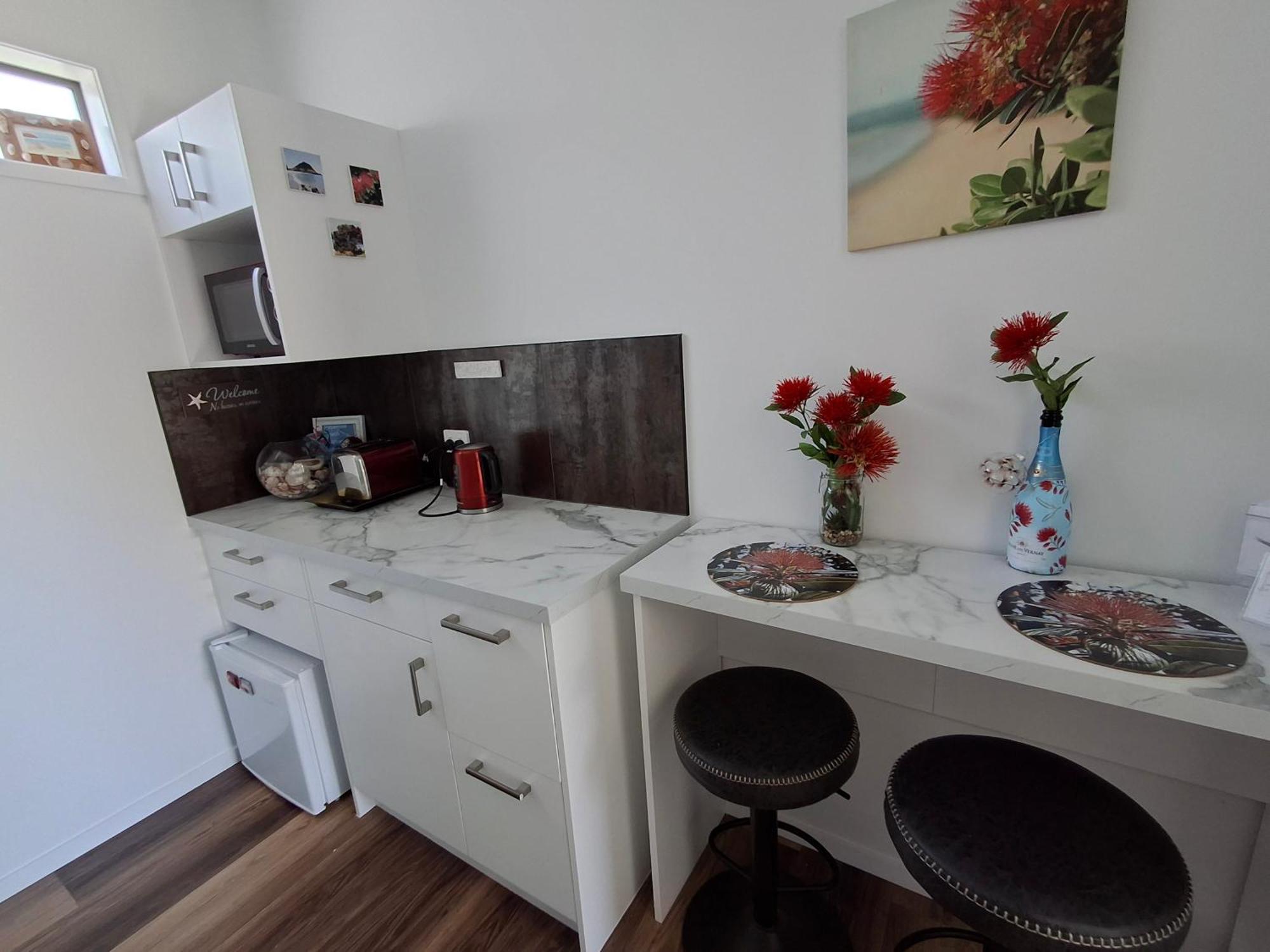 Papamoa Beach, Pohutukawa Deluxe Studio, On Hugoway Extérieur photo