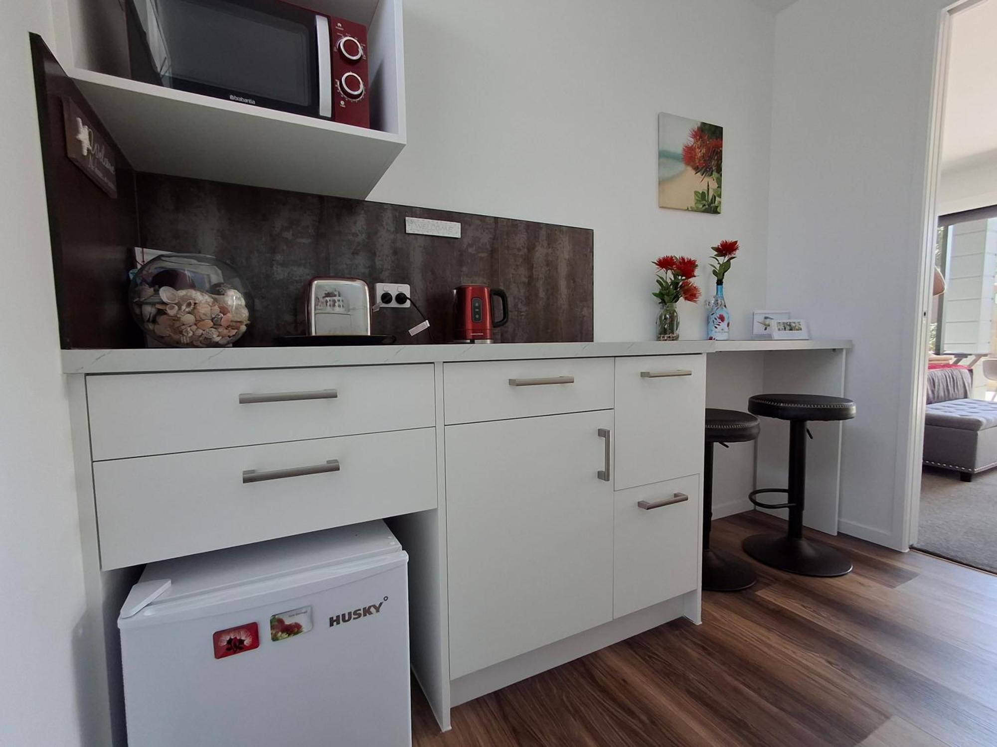 Papamoa Beach, Pohutukawa Deluxe Studio, On Hugoway Extérieur photo